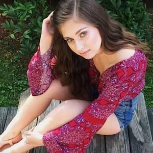 Meet your Posher, Shae